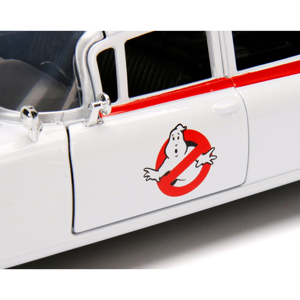 Product image Ghostbusters Diecast Model 1/24 ECTO-1