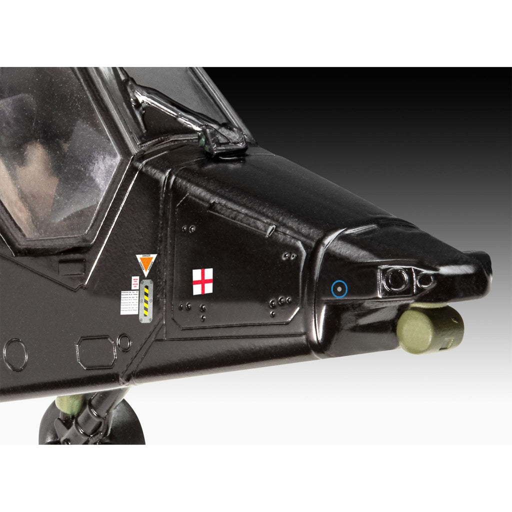 Product image James Bond Model Kit Gift Set 1/72 Eurocopter Tiger (GoldenEye)