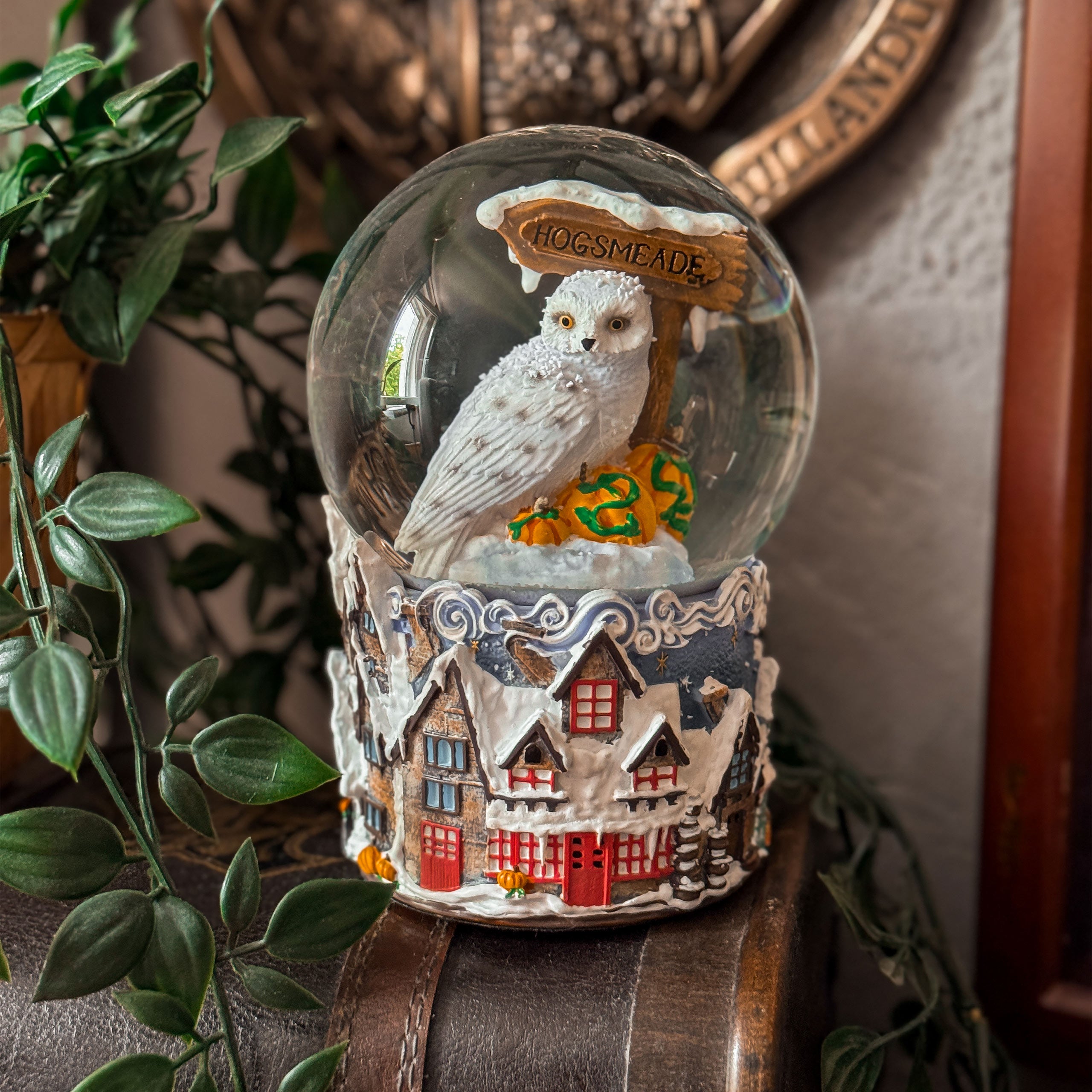 Zdjęcie produktu Harry Potter - Kula śnieżna Hogsmeade Village