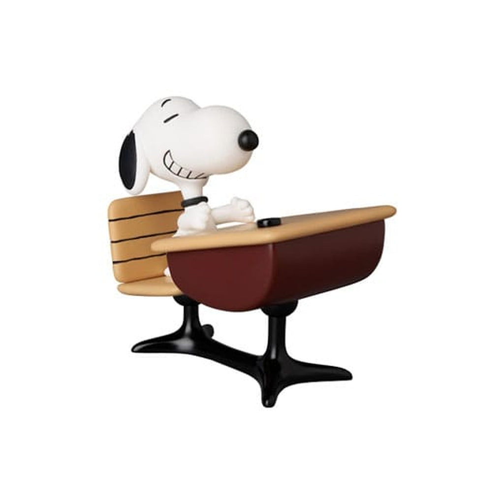 Product image Peanuts UDF Series 18 Mini Figure Snoopy with Desk 9 cm