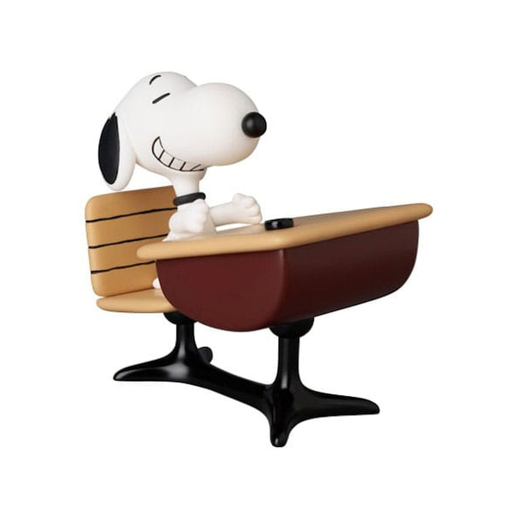 Product image Peanuts UDF Series 18 Mini Figure Snoopy with Desk 9 cm