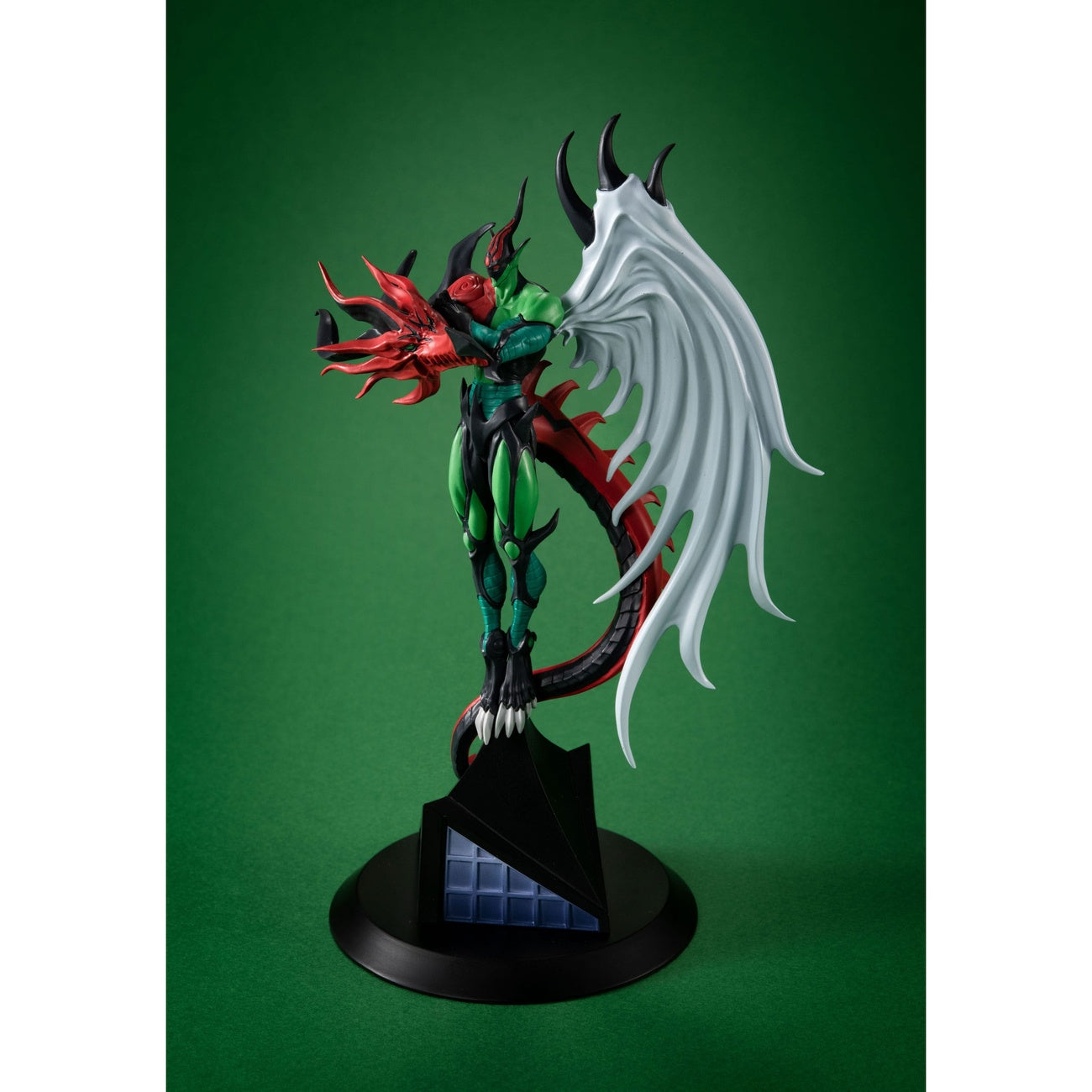 Product image Yu-Gi-Oh! Duel Monsters Monsters Chronicle GX E PVC Statue Hero Flame Wingman 16 cm