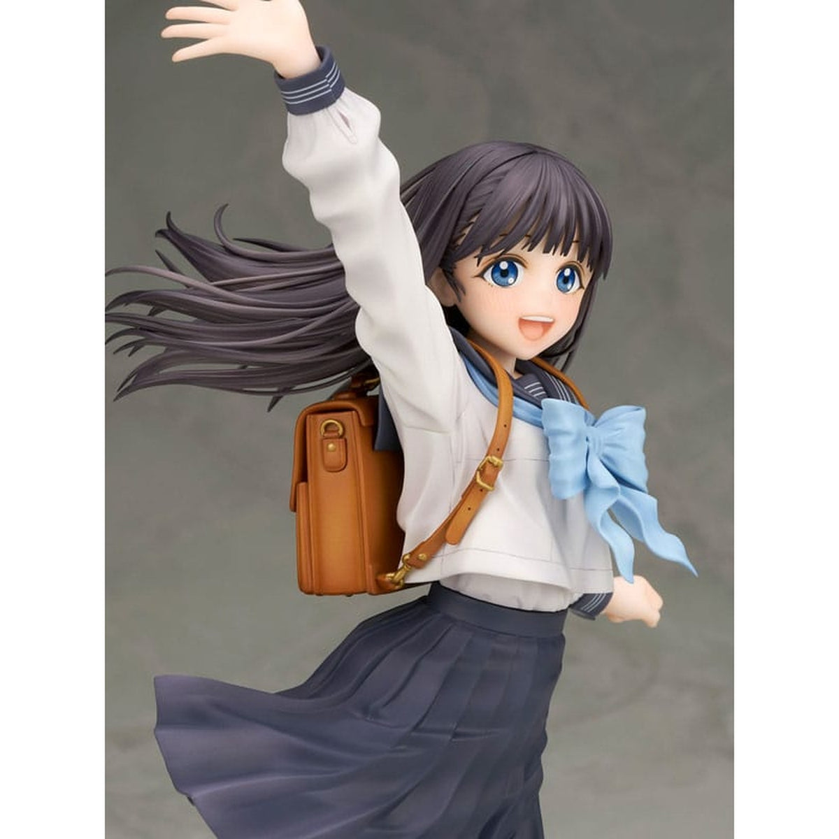 Zdjęcie produktu Akebi's Sailor Uniform Figurka PVC 1/7 Komichi Akebi 25 cm