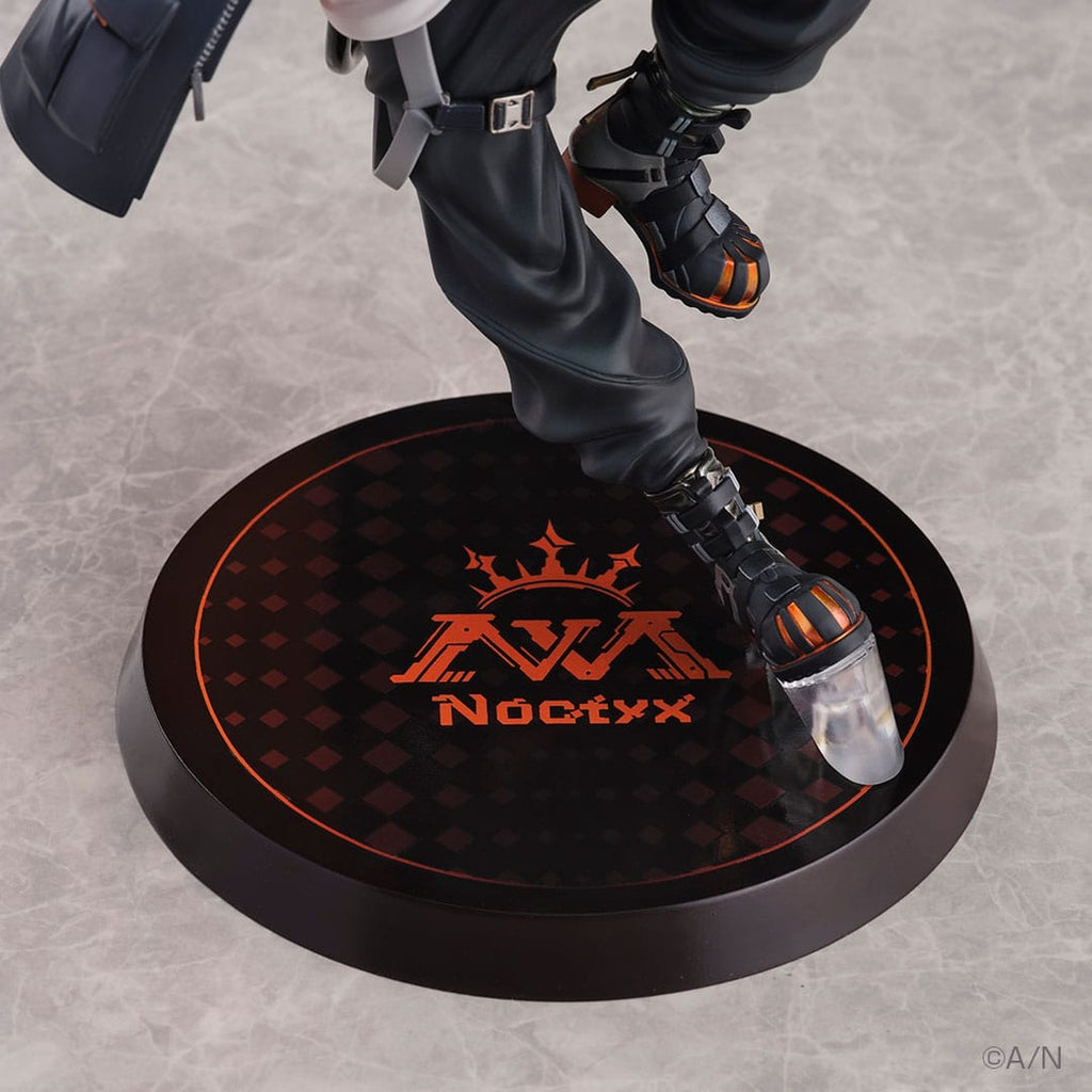 Zdjęcie produktu Nijisanji Figura PVC 1/7 Alban Knox 26 cm