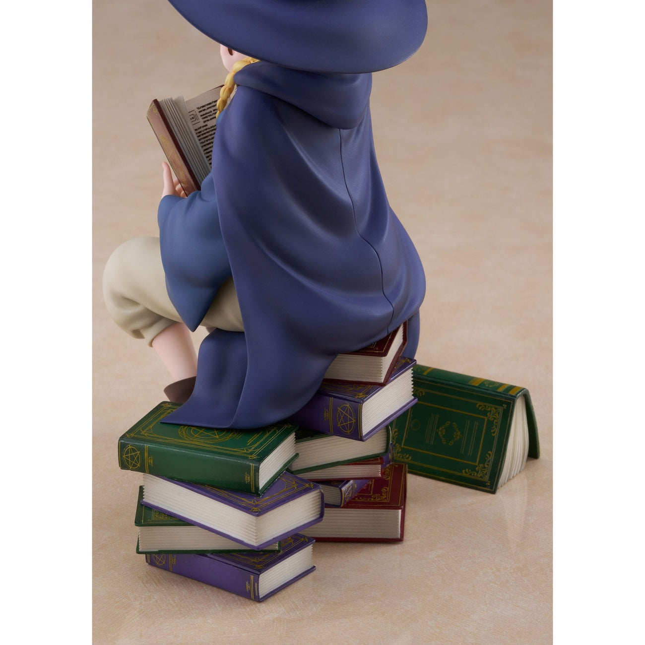 Product image Delicious in Dungeon PVC Statue 1/7 Marcille Student Ver. AmiAmi Limited Edition 19 cm
