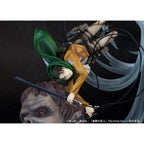 Product image Attack on Titan PVC Statue 1/7 Levi vs Beast Titan Ver. 28 cm