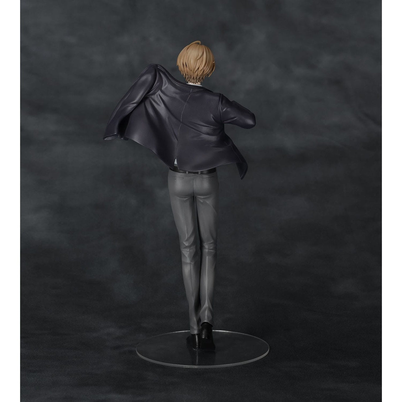 Zdjęcie produktu Nijisanji Figura PVC 1/8 Hayato Kagami 23 cm
