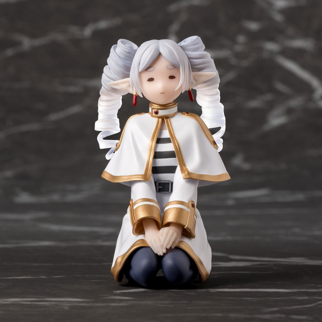 Zdjęcie produktu Frieren: Beyond Journey's End Figura PM Perching PVC I have ringlets now Clear Ver. heo Exclusive 10 cm