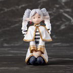 Zdjęcie produktu Frieren: Beyond Journey's End Figura PM Perching PVC I have ringlets now Clear Ver. heo Exclusive 10 cm