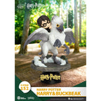 Product image Harry Potter D-Stage PVC Diorama Harry & Buckbeak 16 cm