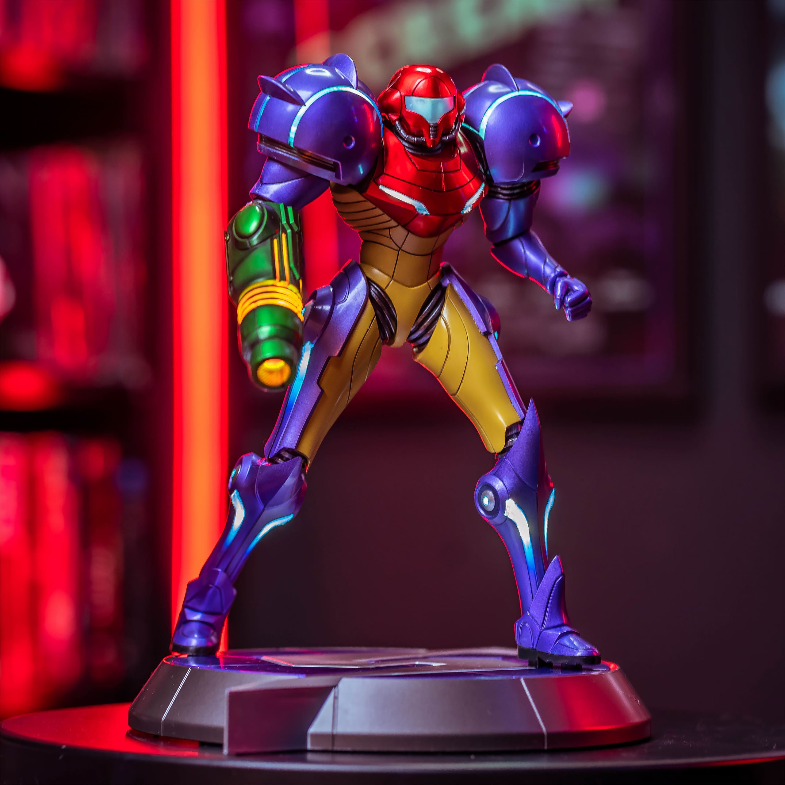 Zdjęcie produktu Metroid Prime Figurka PVC Samus Gravity Suit Collectors Edition 25 cm