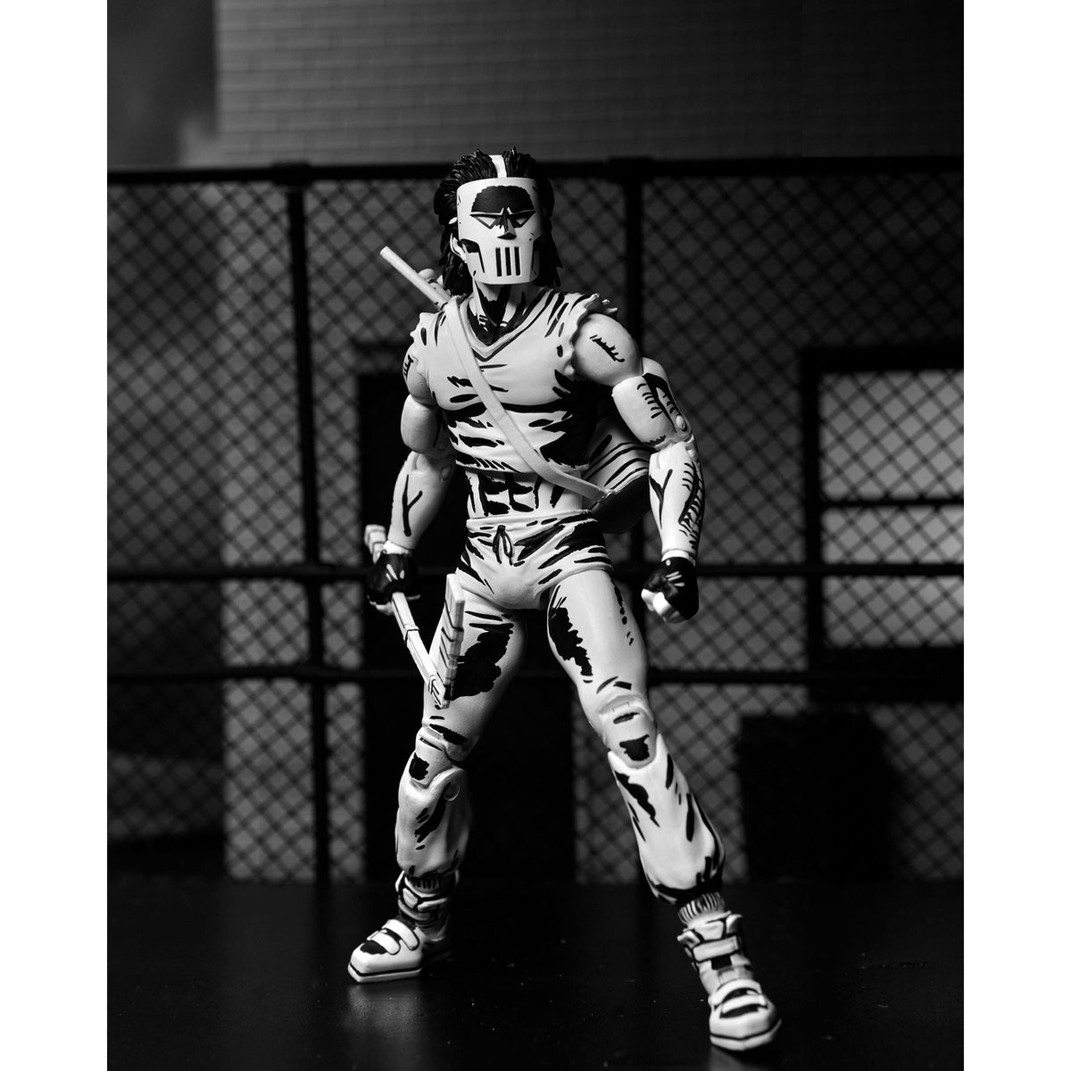 Zdjęcie produktu Teenage Mutant Ninja Turtles Figurka akcji Casey Jones Black & White 18 cm