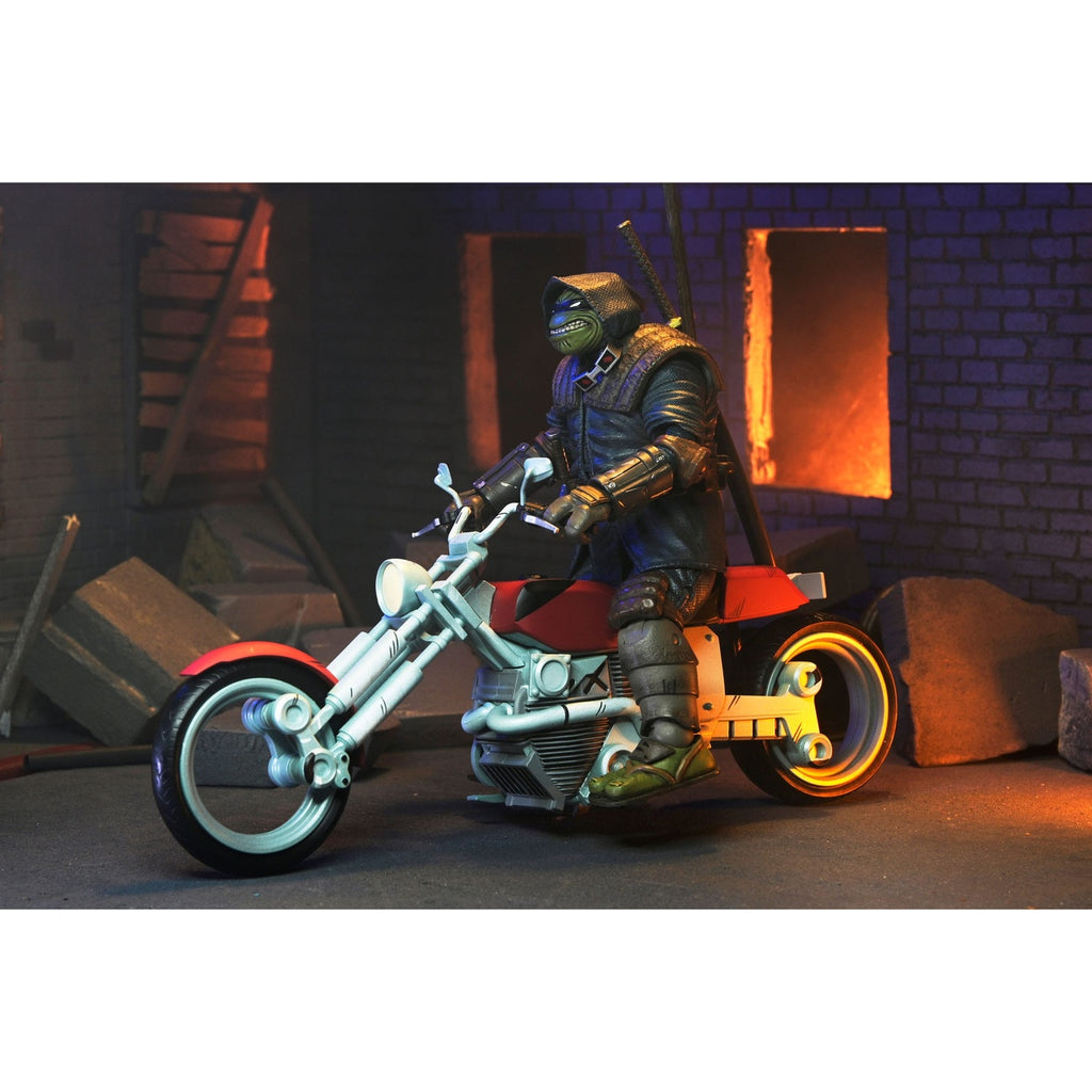 Product image Teenage Mutant Ninja Turtles (The Last Ronin The Lost Years) Action Figure Casey Marie with Last Ronin Motorcycle 18 cm