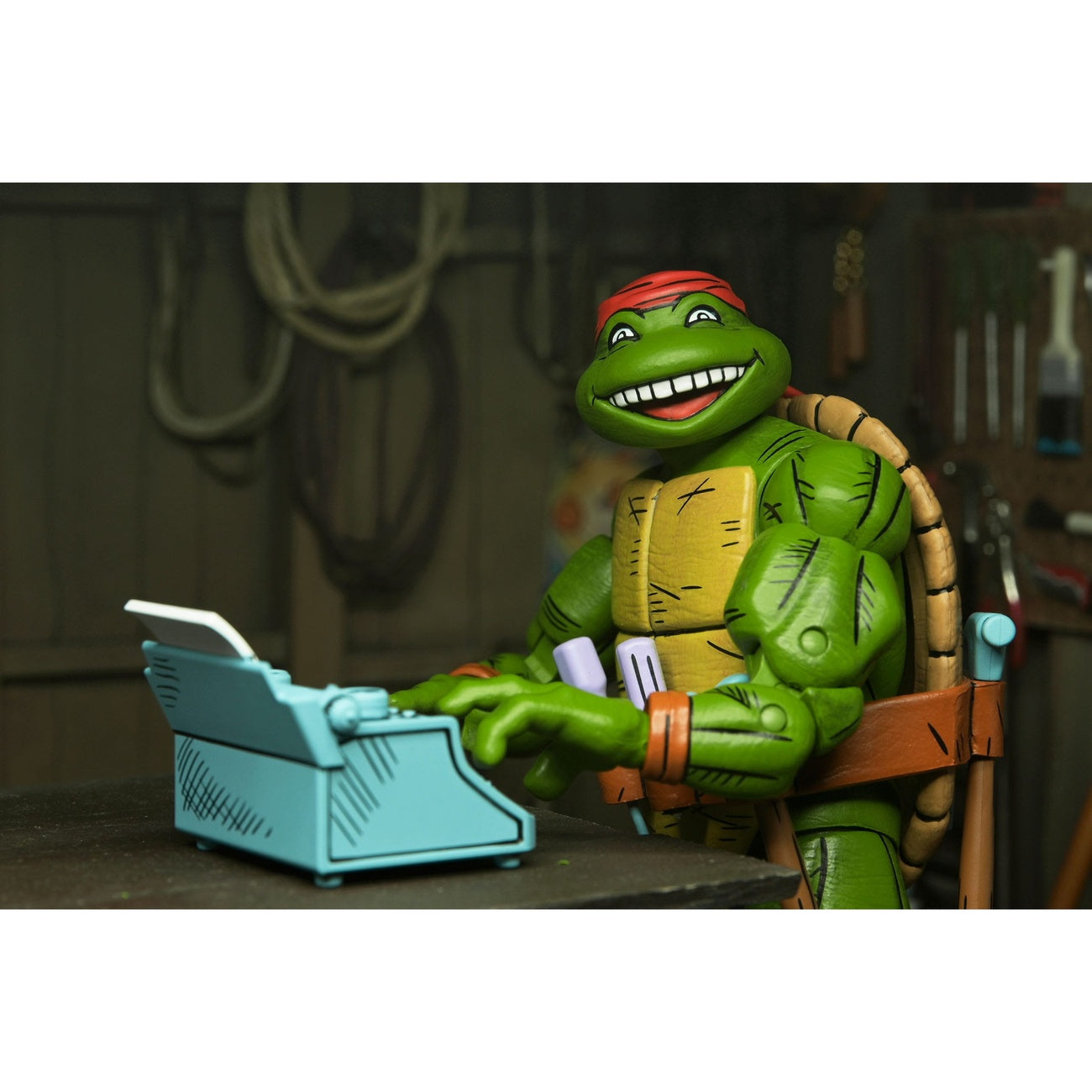 Product image Teenage Mutant Ninja Turtles Action Figure Handyman Donatello 18 cm
