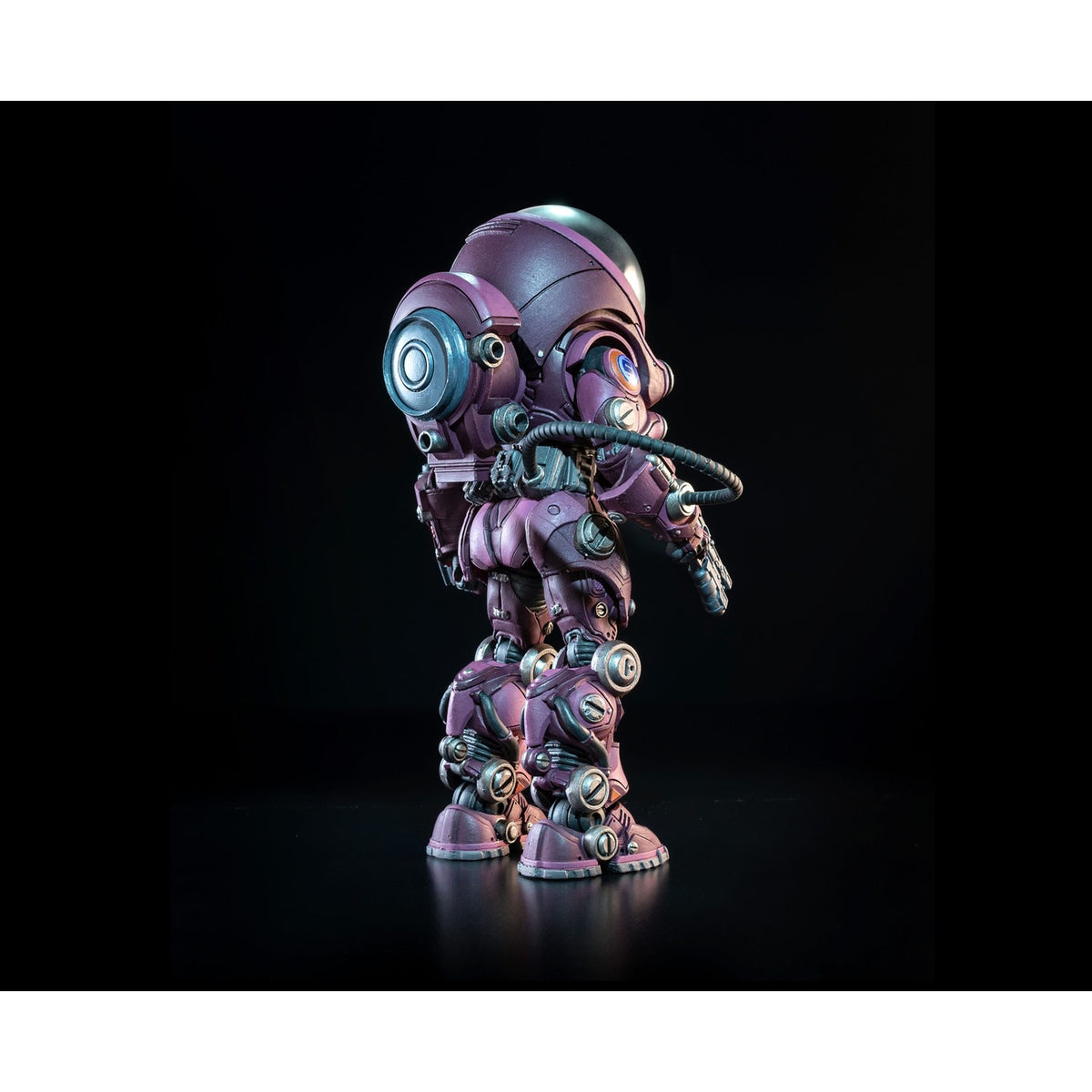 Product image Cosmic Legions: OxKrewe Book One Thraxxon Uularia Spear (Deluxe) Action Figure