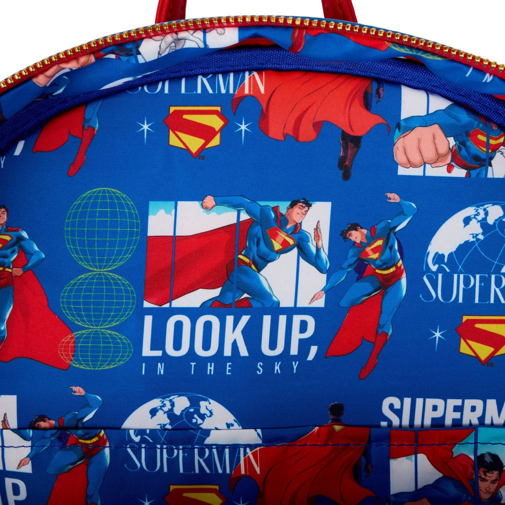 Zdjęcie produktu Warner Bros by Loungefly Plecak pełnowymiarowy Superman