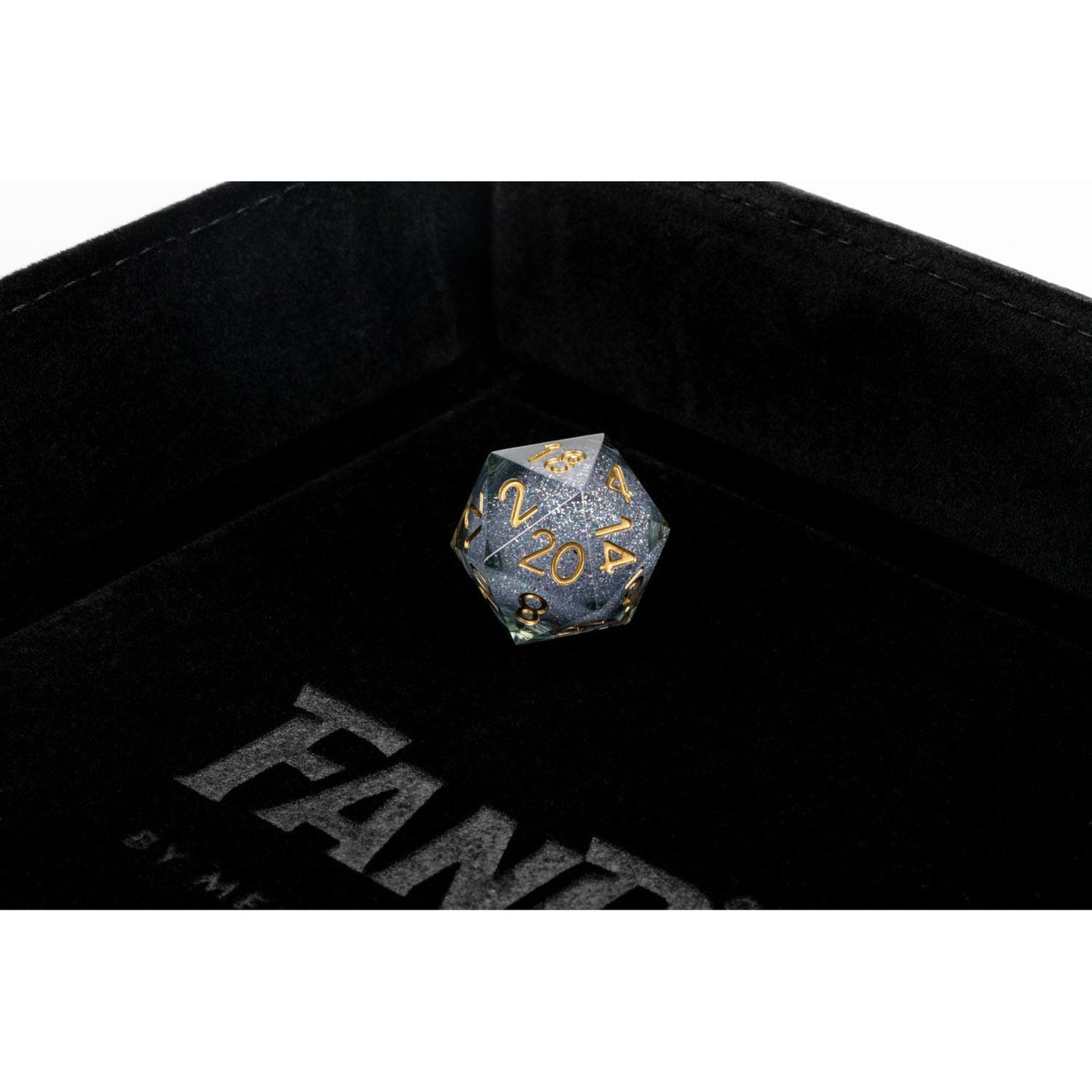 Zdjęcie produktu FanRoll Liquid Core Kość Vanishing Oil d20 Elixir (1)