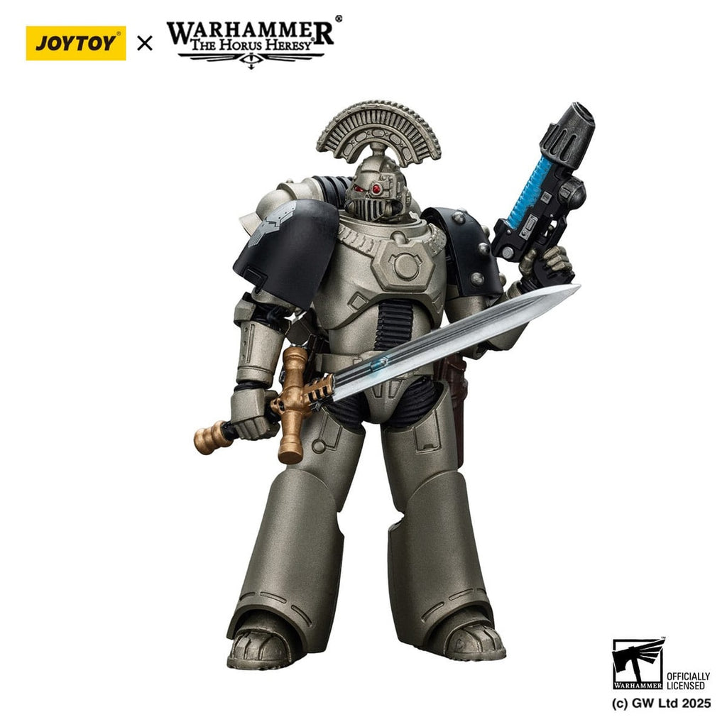 Zdjęcie produktu Warhammer The Horus Heresy figurka akcji 1/18 Iron Warriors MKVI Tactical Sergeant with Power Sword and Plasma Pistol 12 cm