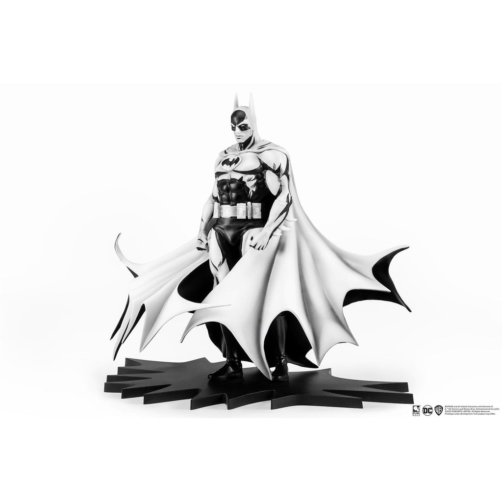 Product image Batman PX PVC Statue 1/8 SDCC 2024 Batman Black & White Version 27 cm