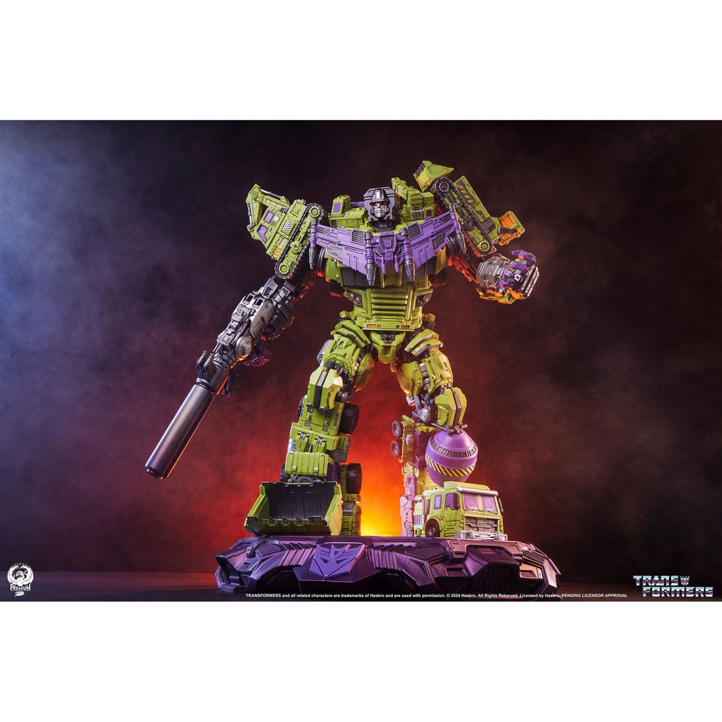 Product image Transformers Museum Scale Statue Devastator 114 cm