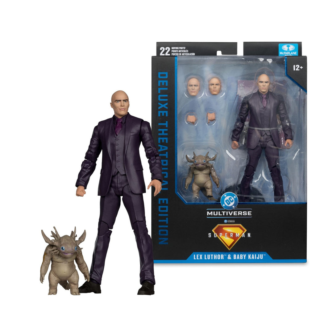 Zdjęcie produktu Superman (2025) DC Multiverse Figurka Deluxe Lex Luthor with Baby Kaiju (Deluxe Theatrical Edition) 18 cm