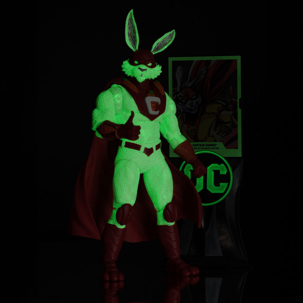 Zdjęcie produktu Figurka DC Multiverse Captain Carrot (Justice League Incarnate) Glow in the Dark Edition (Gold Label) 18 cm