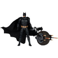 Zdjęcie produktu The Dark Knight DC Multiverse figurka akcji z pojazdem Batman & The Batpod 18 cm