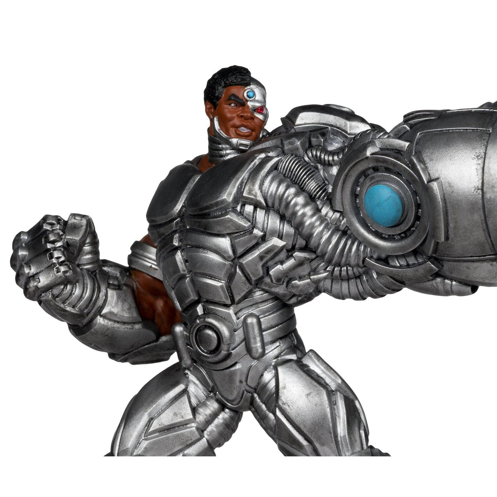 Product image DC Direct Collector Vinyl Statue Cyborg 12 cm