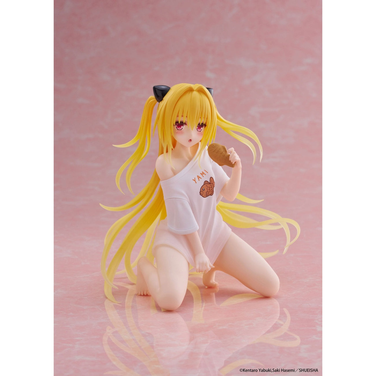 Zdjęcie produktu To Love-Ru Darkness Figurka PVC Desktop Cute Figure Golden Darkness Roomwear Ver. 13 cm