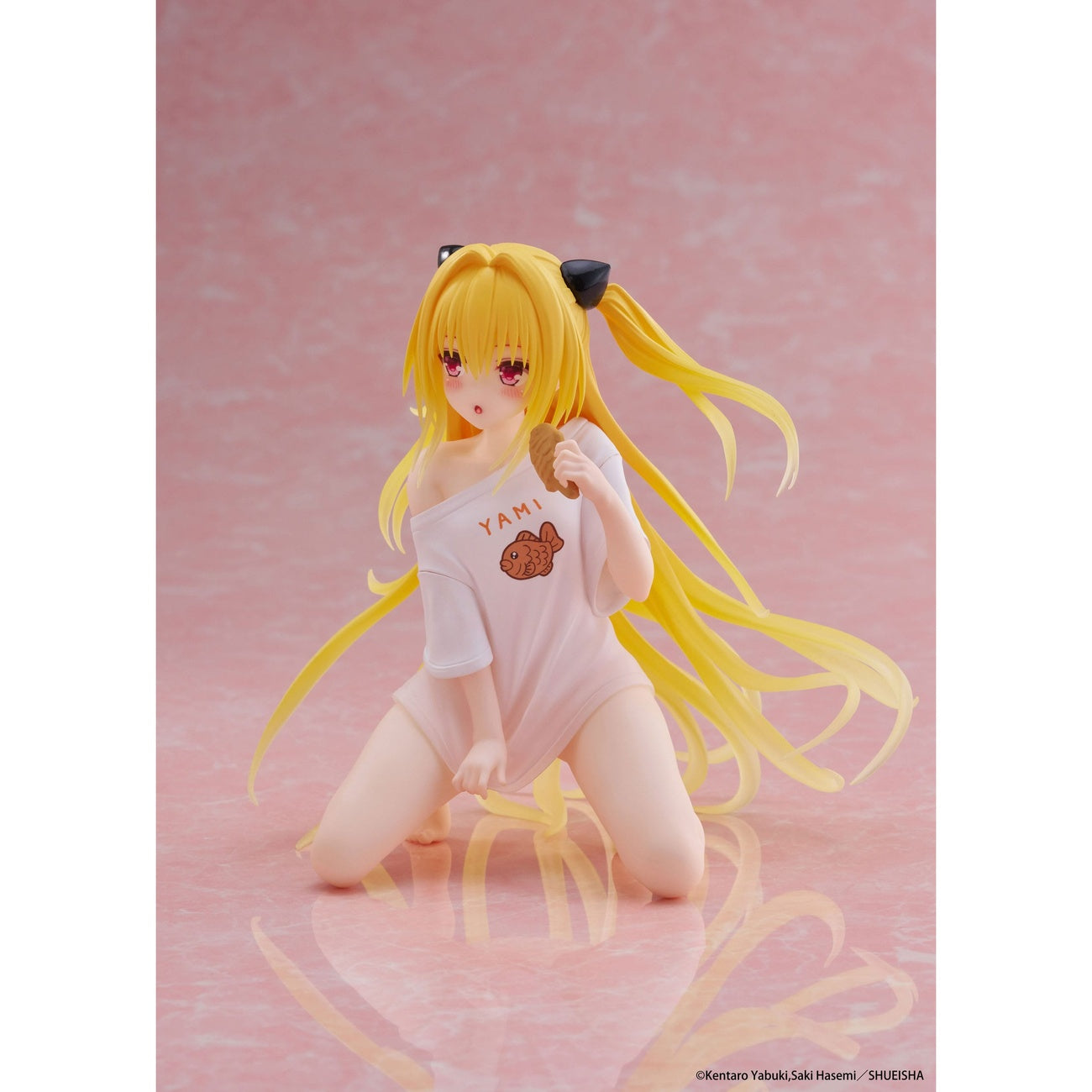 Zdjęcie produktu To Love-Ru Darkness Figurka PVC Desktop Cute Figure Golden Darkness Roomwear Ver. 13 cm