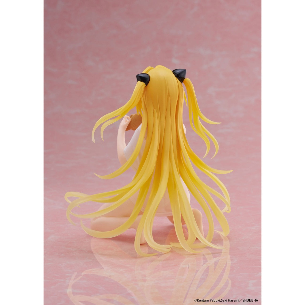 Zdjęcie produktu To Love-Ru Darkness Figurka PVC Desktop Cute Figure Golden Darkness Roomwear Ver. 13 cm