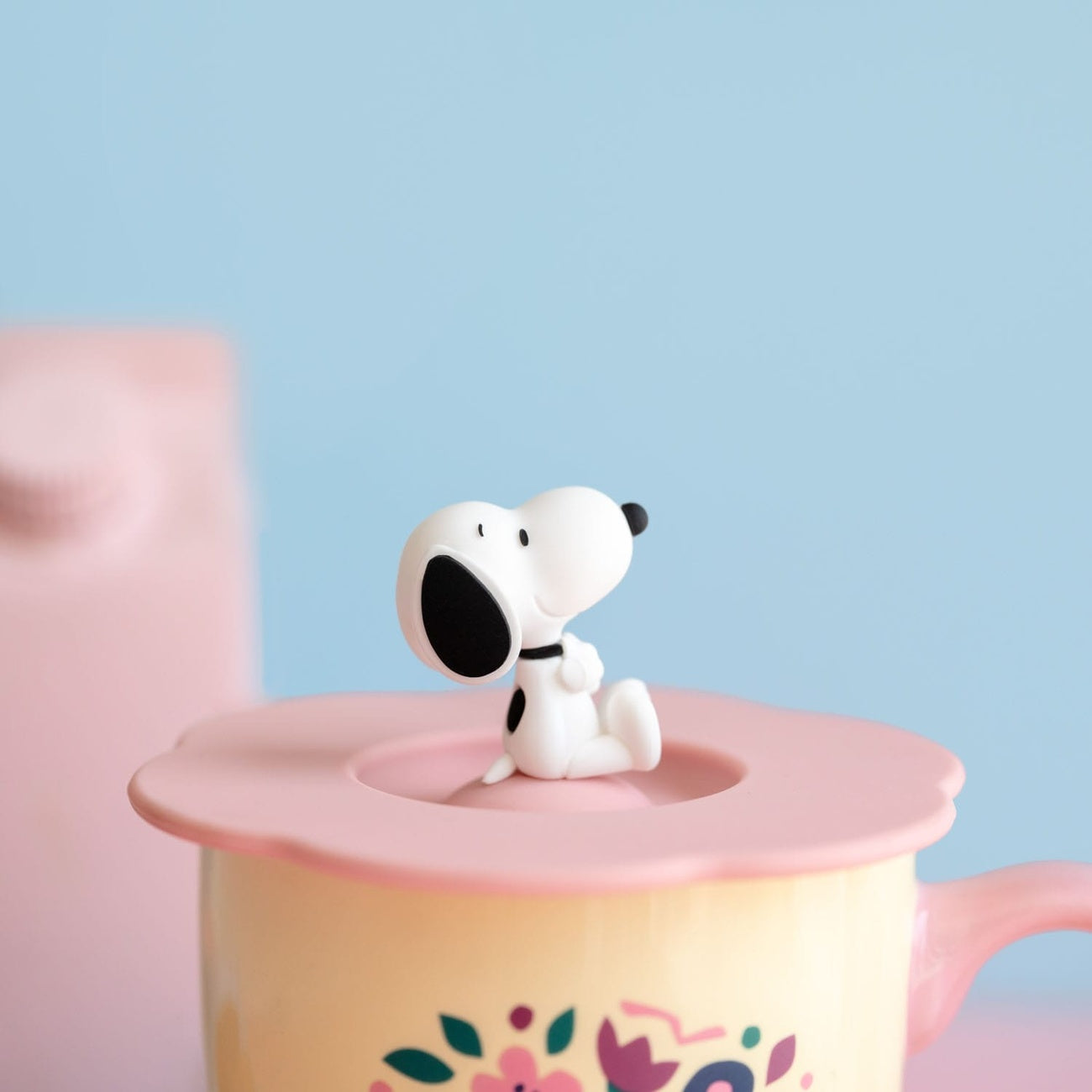 Product image Peanuts Mug with Lid Premium Ver.
