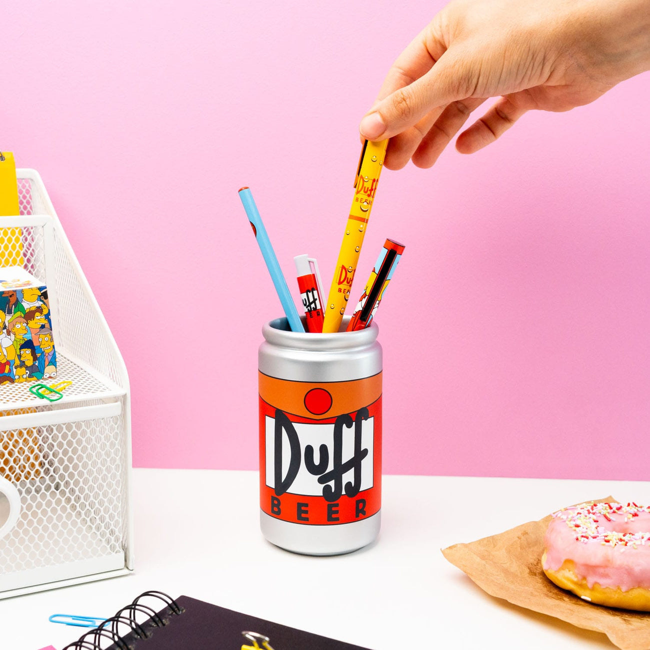 Zdjęcie produktu The Simpsons – pojemnik na długopisy z zestawem piśmienniczym