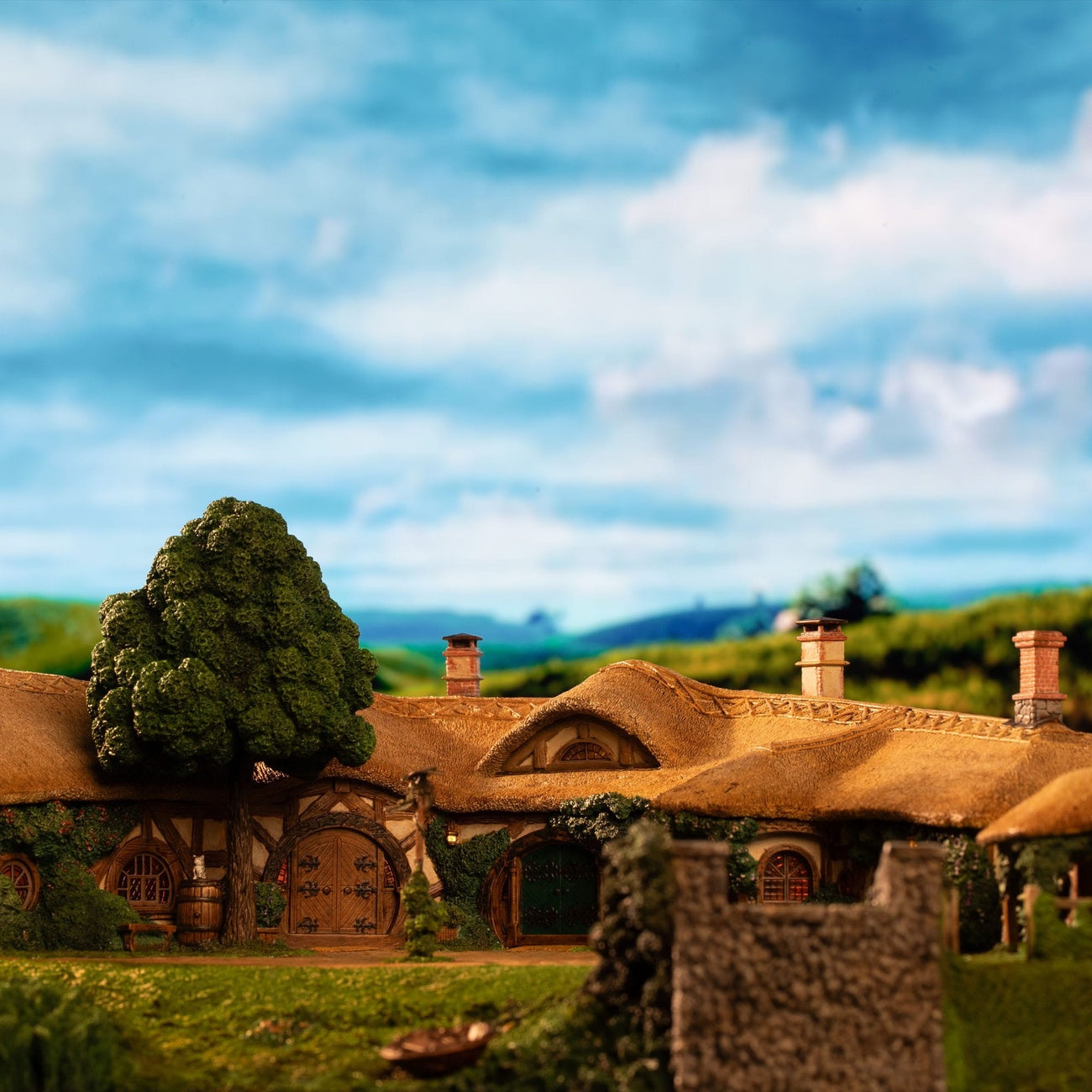 Zdjęcie produktu Władca Pierścieni Figurka The Green Dragon Inn