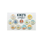 Zdjęcie produktu Podniebna poczta Kiki Zestaw przypinek vintage 6 cm Blind Box (10)