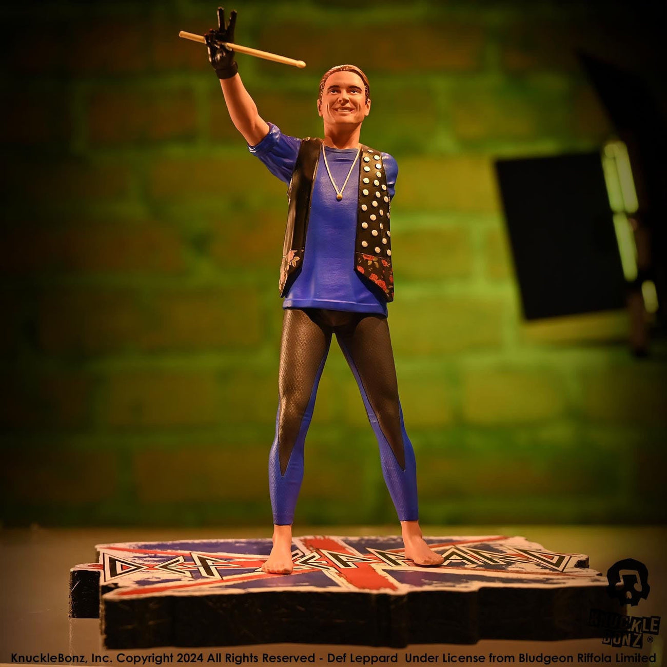 Zdjęcie produktu Def Leppard Figurka Rock Iconz Rick Allen 24 cm