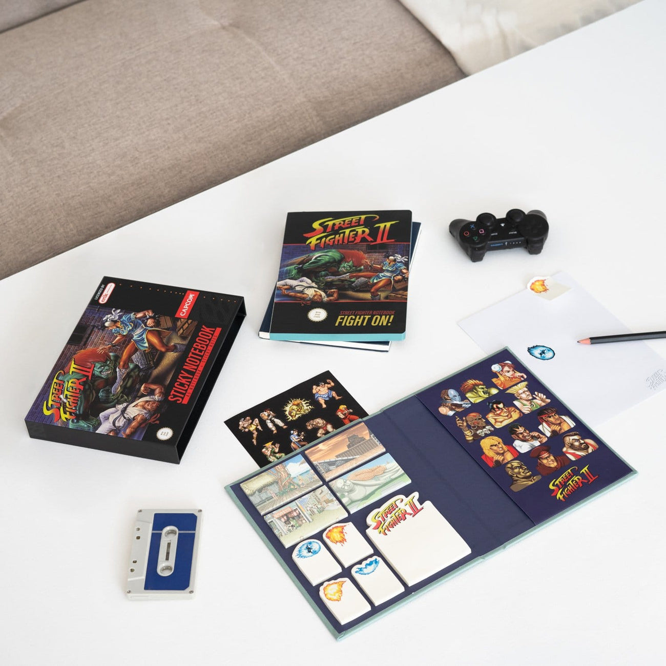 Zdjęcie produktu Street Fighter Premium notes z karteczkami samoprzylepnymi i etui A5