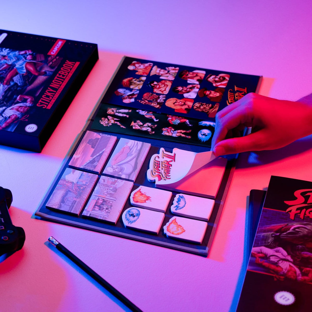 Zdjęcie produktu Street Fighter Premium notes z karteczkami samoprzylepnymi i etui A5