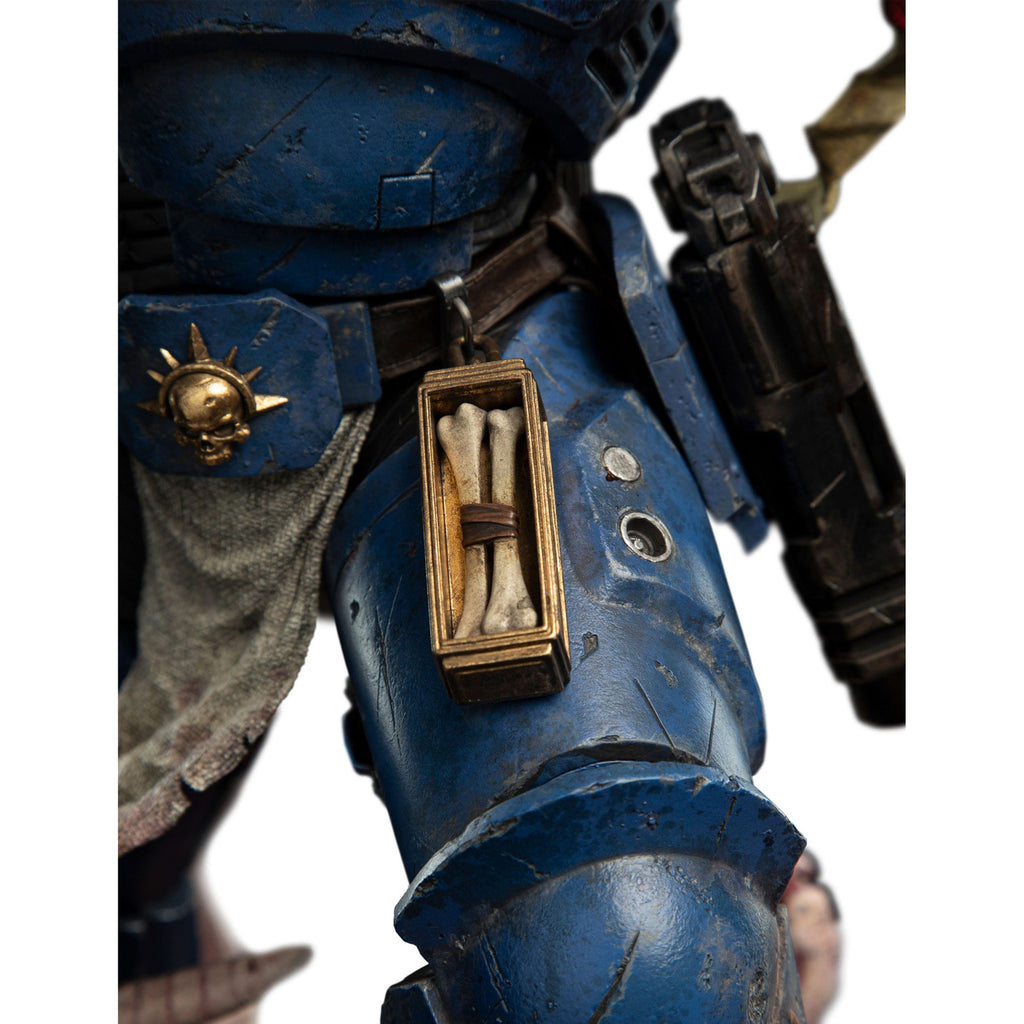 Zdjęcie produktu Warhammer 40,000: Space Marine 2 Figura 1/6 Lieutenant Titus Battleline Edition 63 cm