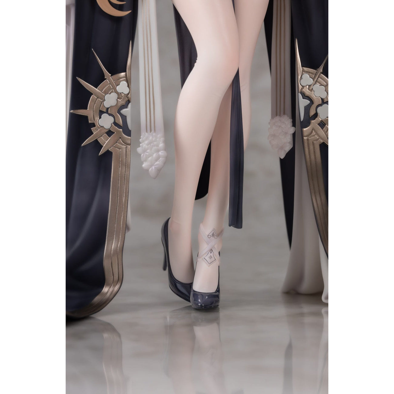 Zdjęcie produktu Azur Lane Figura PVC 1/6 Implacable 31 cm