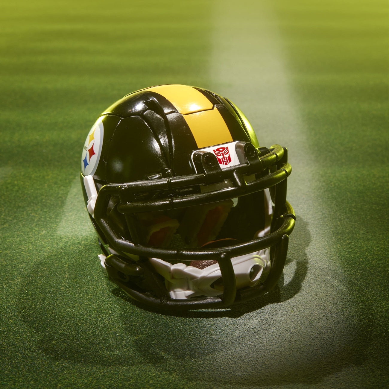 Zdjęcie produktu Transformers x NFL Figurka akcji Pittsburgh Steelers