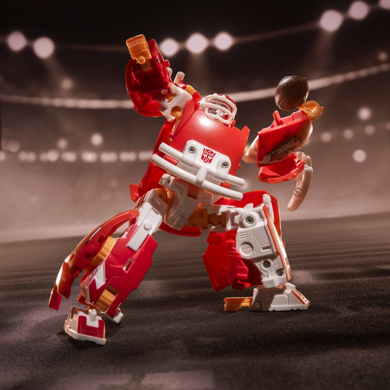 Zdjęcie produktu Transformers x NFL figurka akcji Kansas City Chiefs: KC-59 14