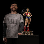 Product image DC Comics Legacy Replica Statue 1/4 Wonder Woman 56 cm