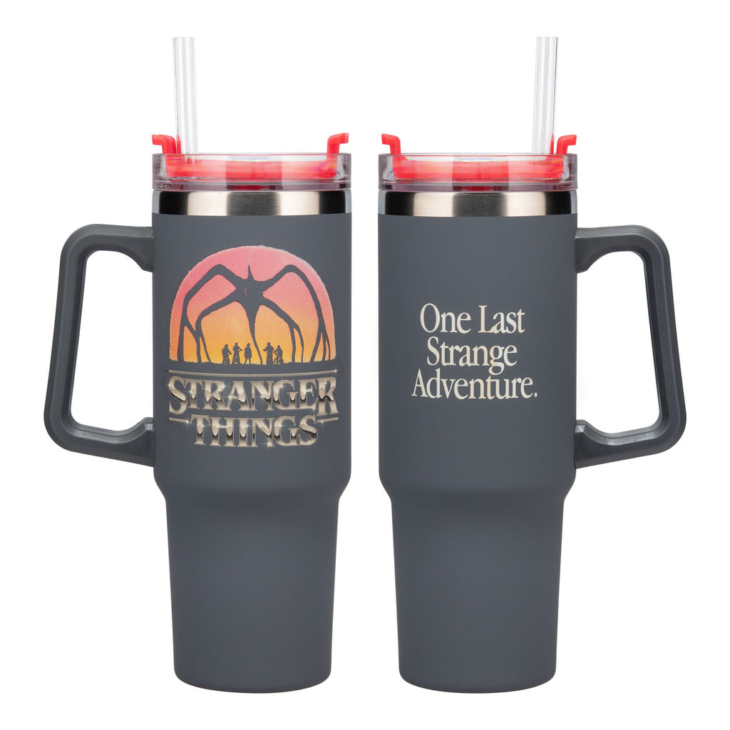 Zdjęcie produktu Stranger Things 5 Kubek ze słomką 900 ml