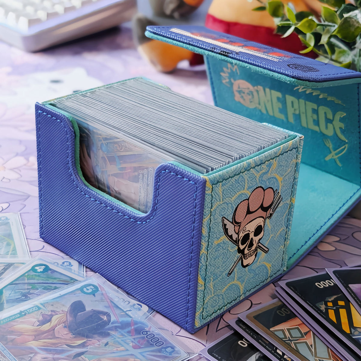 Zdjęcie produktu One Piece - pudełko na karty kolekcjonerskie Sanji Ultimate Guard