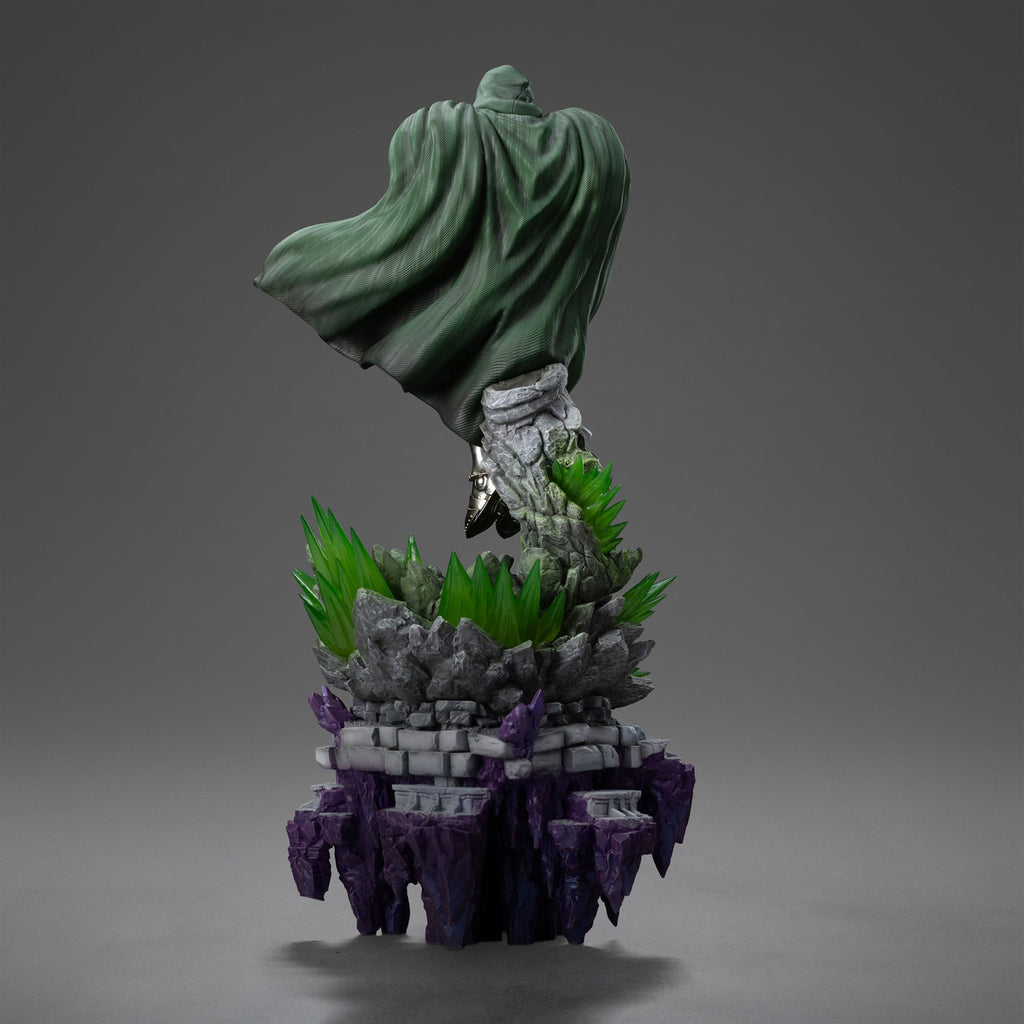 Zdjęcie produktu Figurka Doctor Doom Marvel Legends Diorama Art Scale