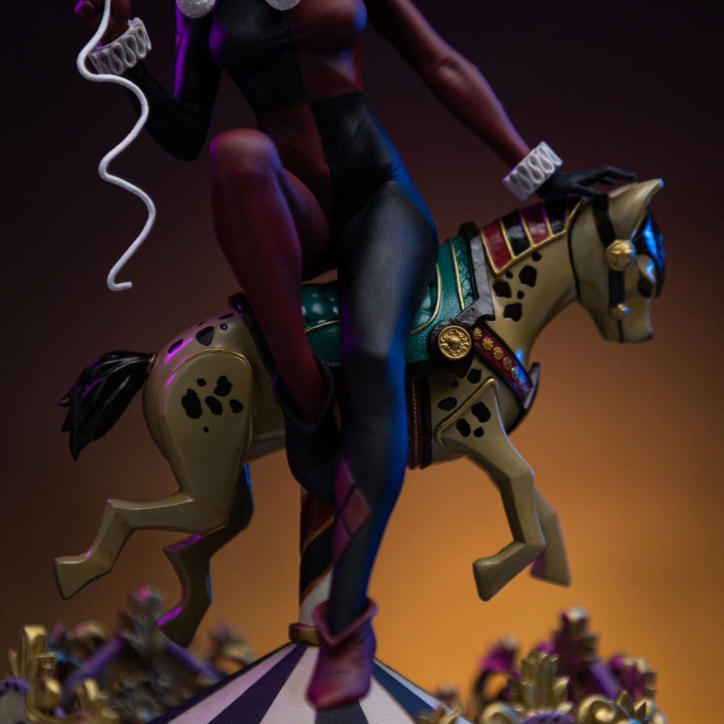 Zdjęcie produktu DC Comics Figura Art Scale 1/10 Harley Quinn Unleashed 30 cm
