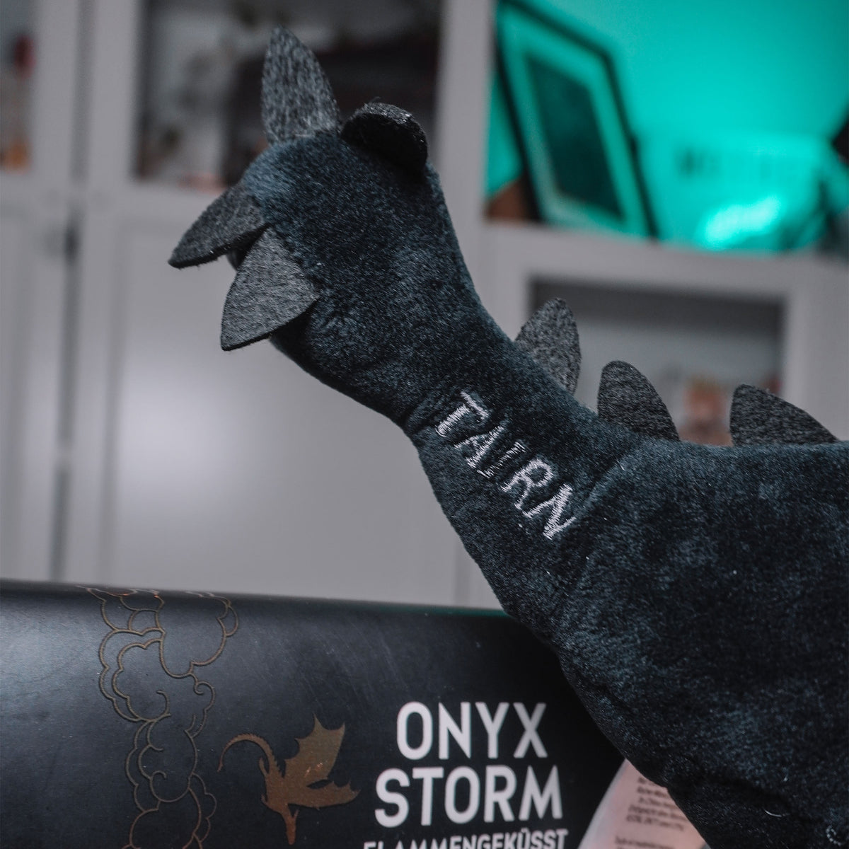 Zdjęcie produktu Fourth Wing - Pluszowa Figurka Tairna