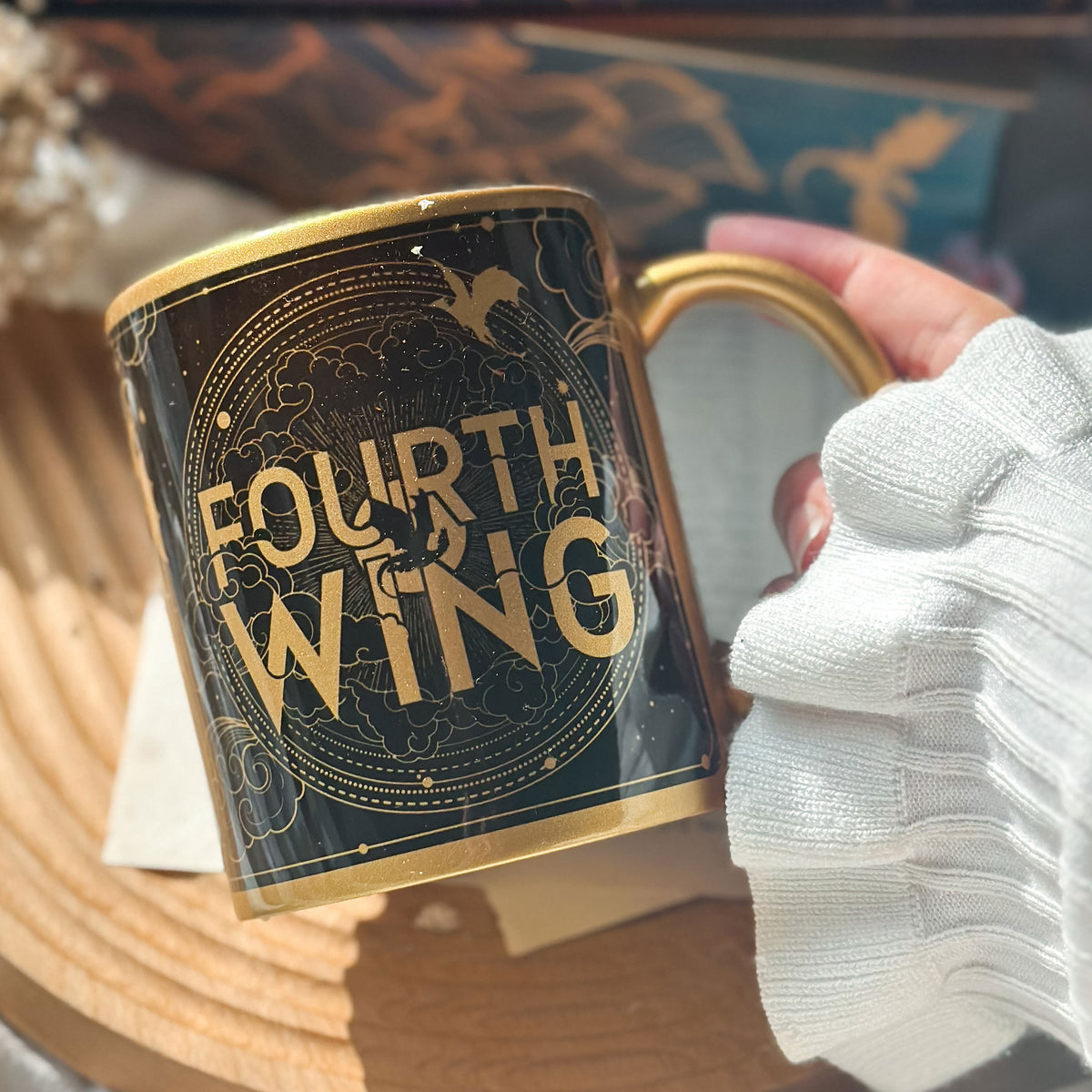 Zdjęcie produktu Fourth Wing – Kubek z logo 320 ml