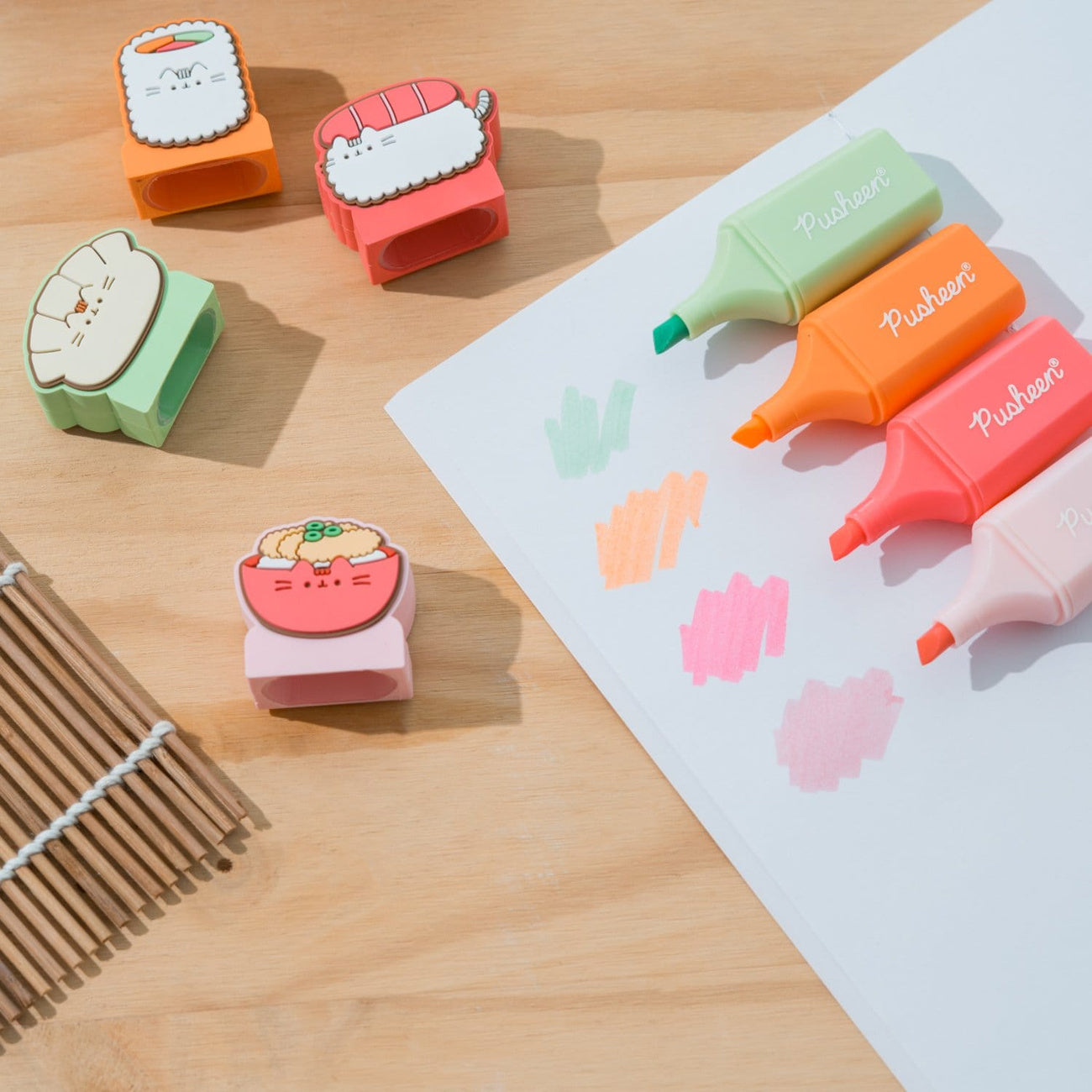 Zdjęcie produktu Pusheen - zestaw 4 zakreślaczy Sushi Roll z topperami